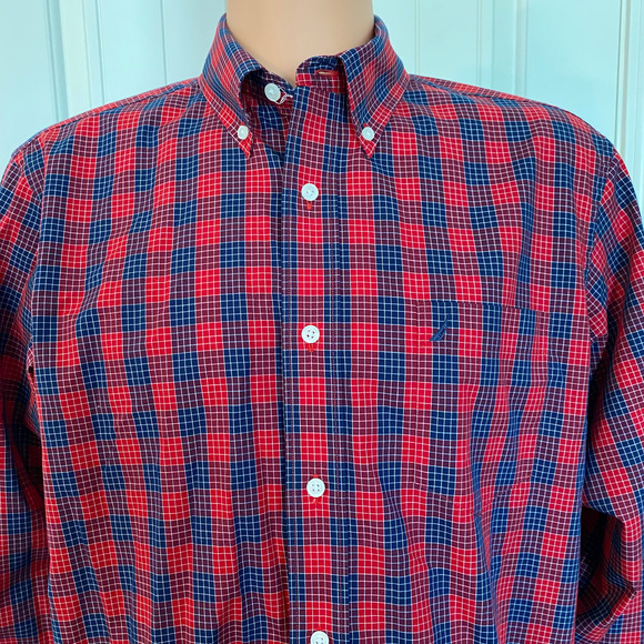Nautica Wrinkle Resistant Long Sleeve Shirt LARGE Red & Blue Check Button Down - Picture 2 of 8